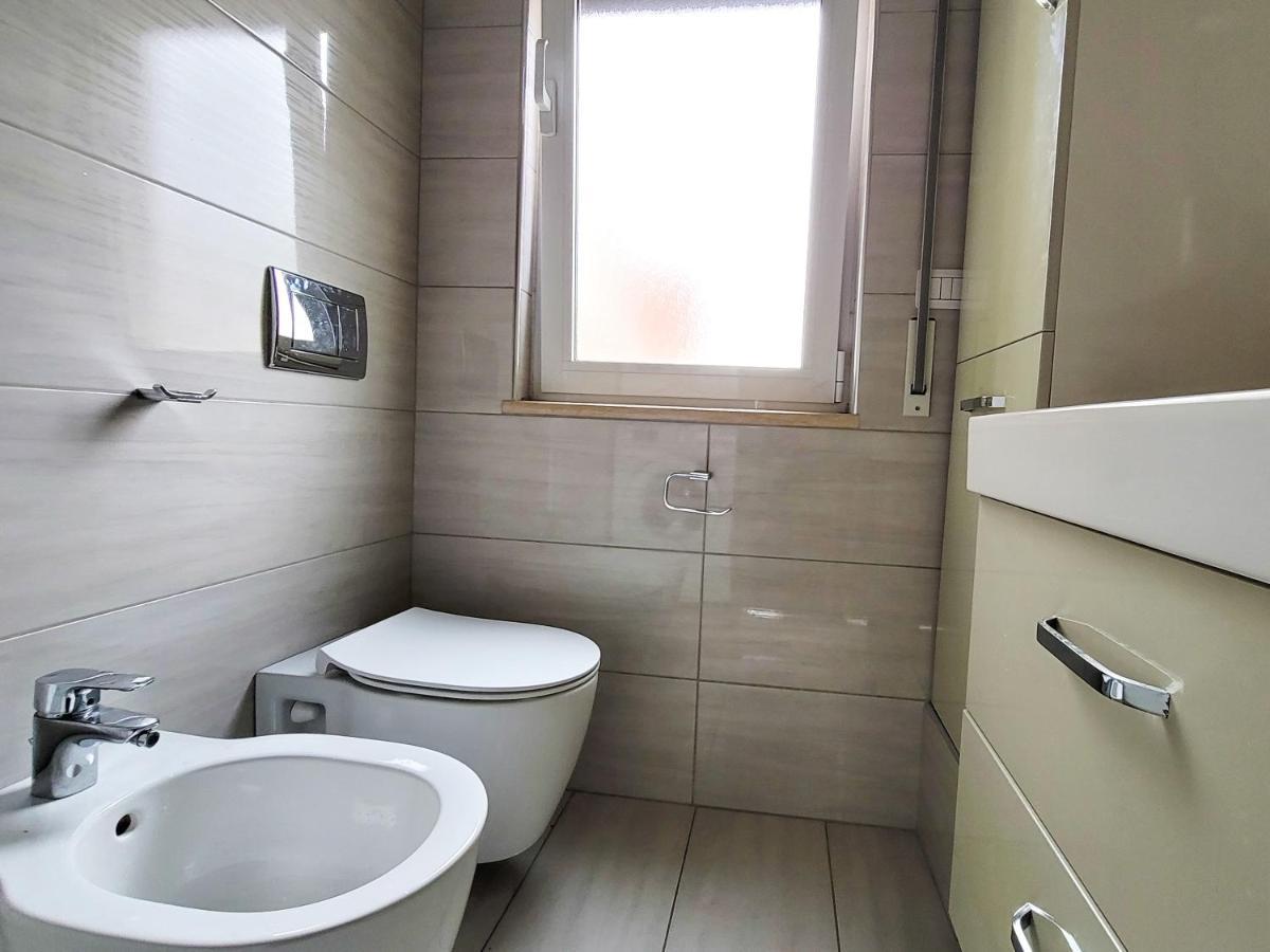 Quiet Apartment Near Tirana Lake Exterior foto