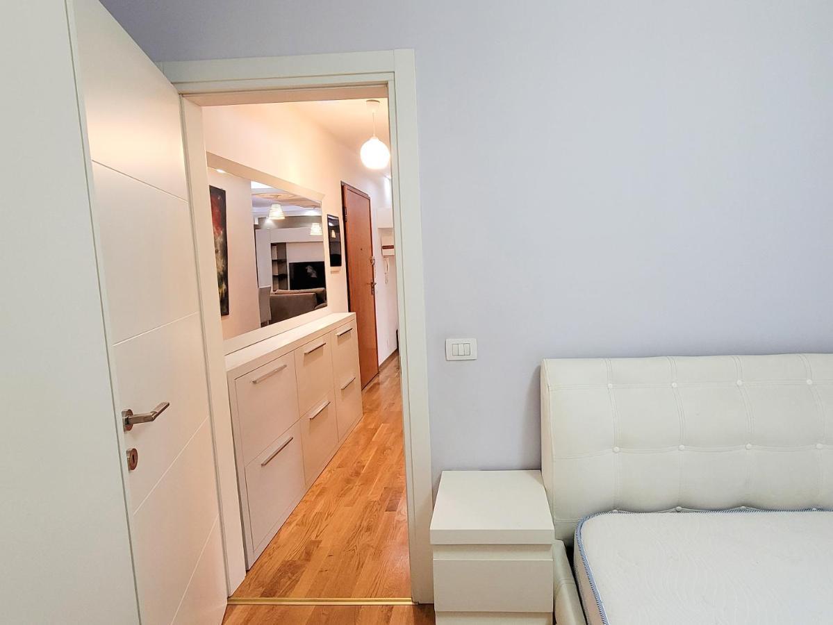 Quiet Apartment Near Tirana Lake Exterior foto