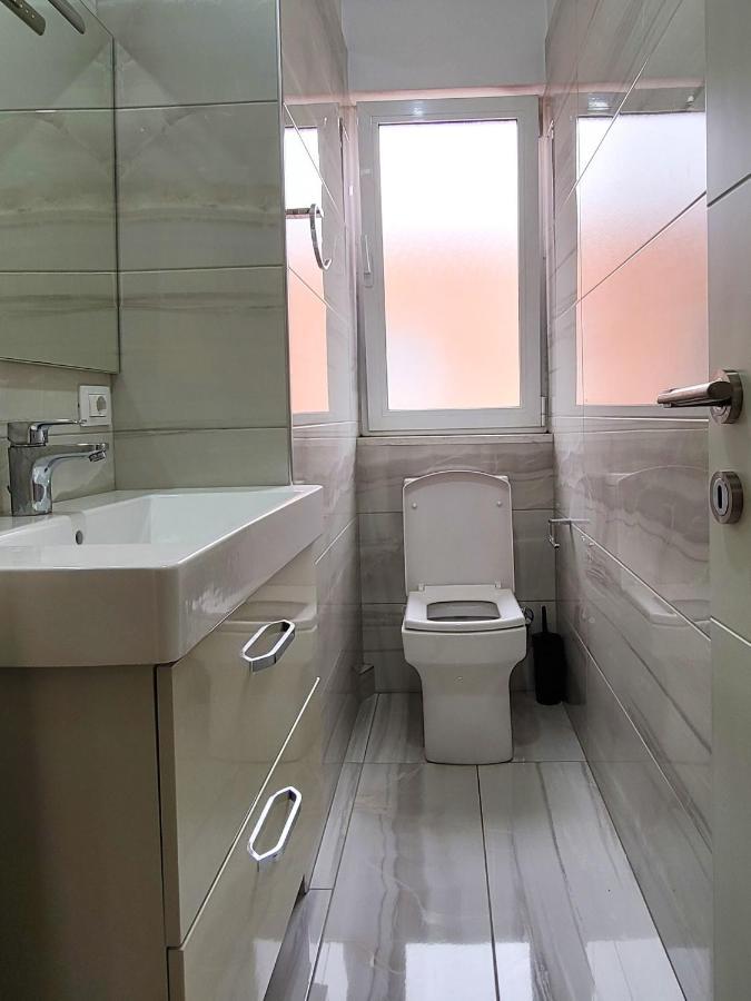 Quiet Apartment Near Tirana Lake Exterior foto